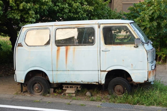 書類の無い不動車の買取りも可能／アイルーの廃車買取